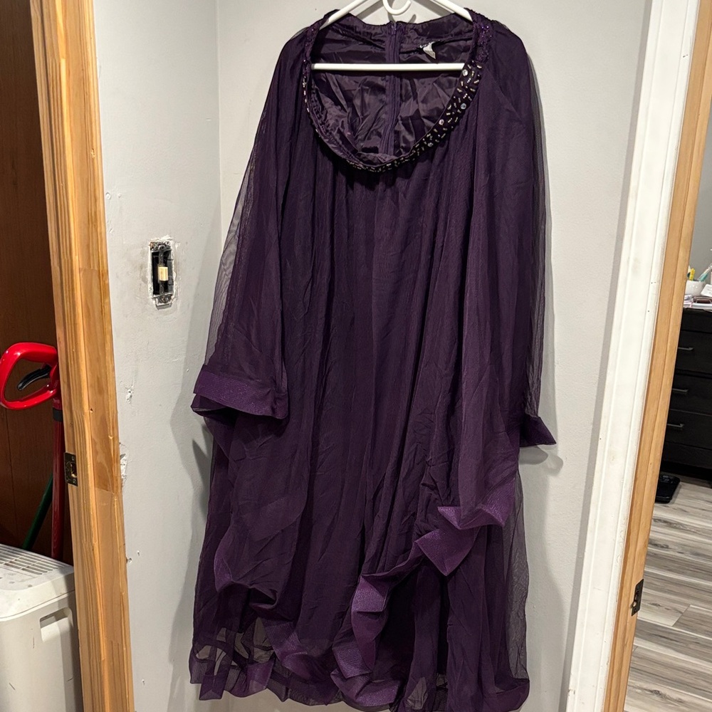 VENUS Purple Skirt Set - Picture 2 of 4